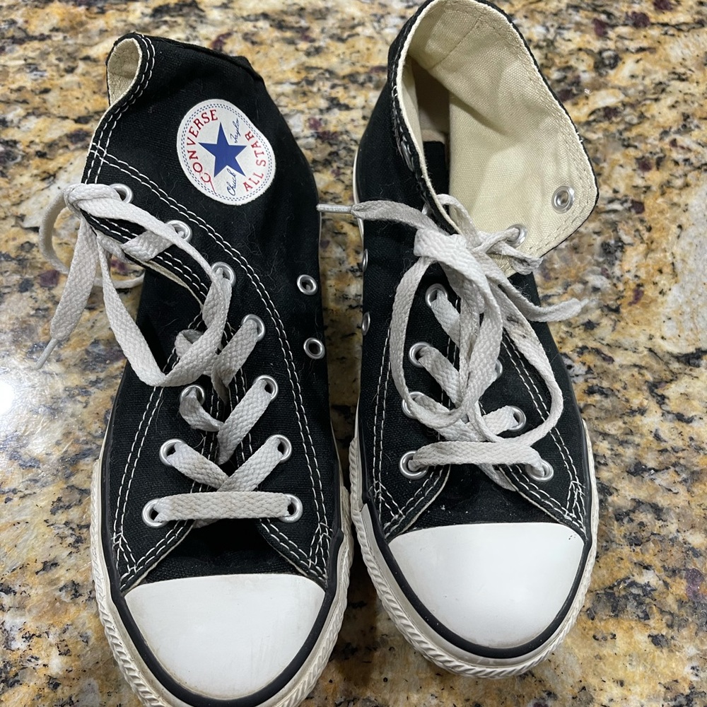 Size 2 converse